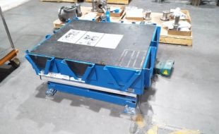 移動式高空作業平臺提升工廠作業效率